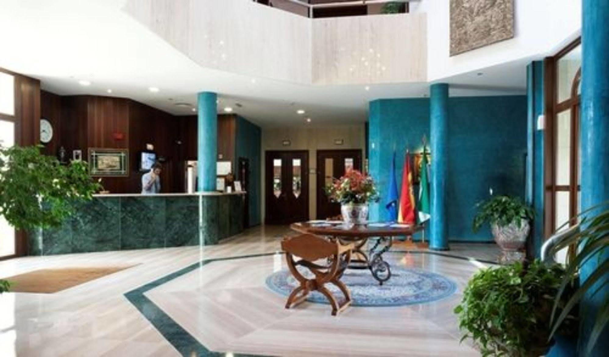 Hotel Antonio II Захара-де-лос-Атунес Экстерьер фото